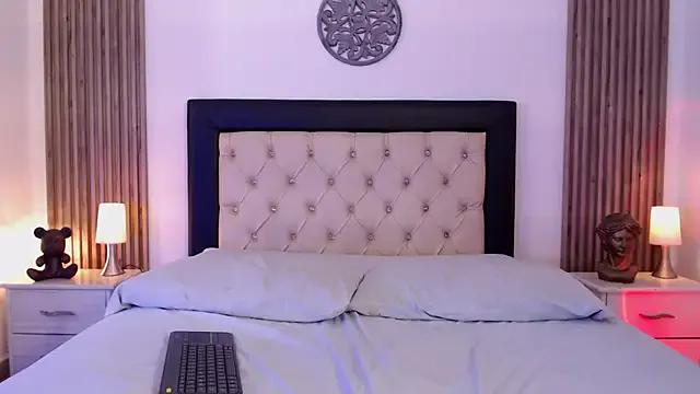 Girls: try live performances with matured performers, from dancing to quirks, in a variety of beautiful sex cams.
