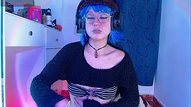 zora_blue777 from StripChat is Freechat