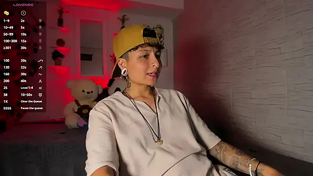 Girls: try live performances with matured performers, from dancing to quirks, in a variety of beautiful sex cams.