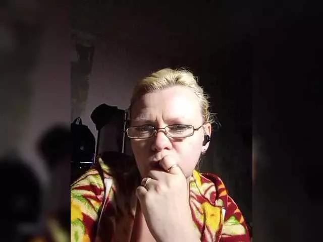-Chiika- webcams show profile image 