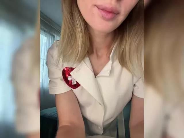 -SweetLady- from BongaCams is Freechat