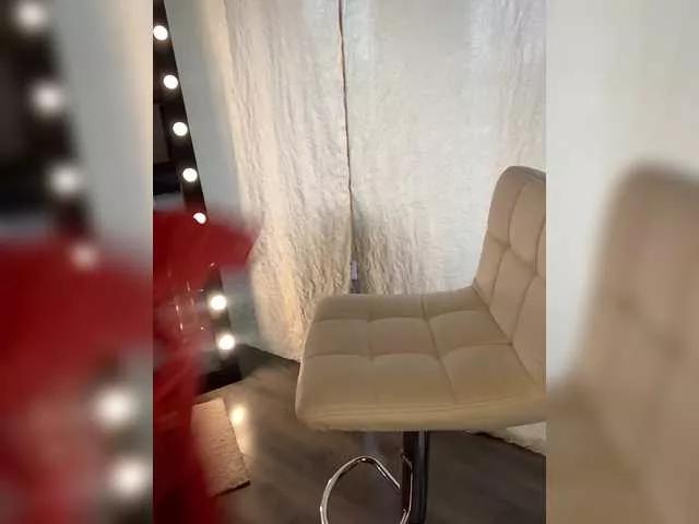 1INNA from BongaCams