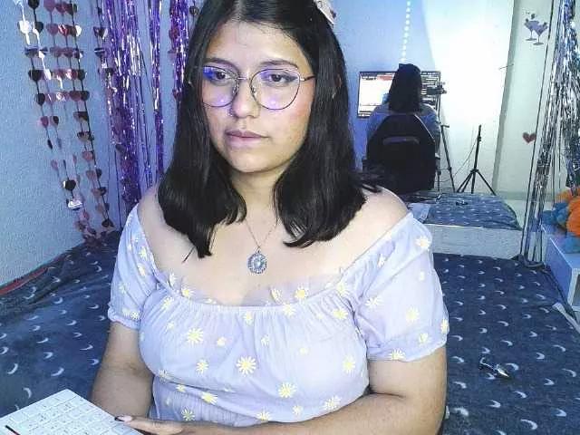 1sarah from BongaCams is Freechat