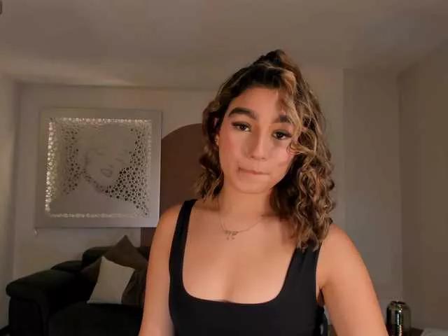 AdharaMoretti from BongaCams