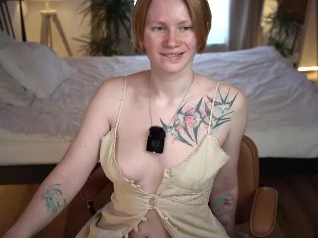 akaneiro-demon from BongaCams