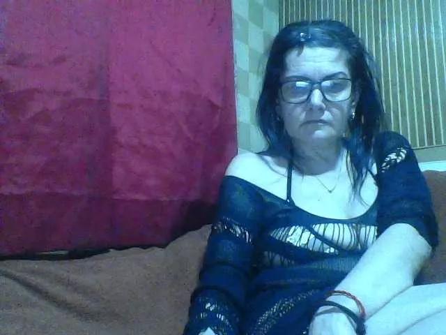 AlanaXDream from BongaCams