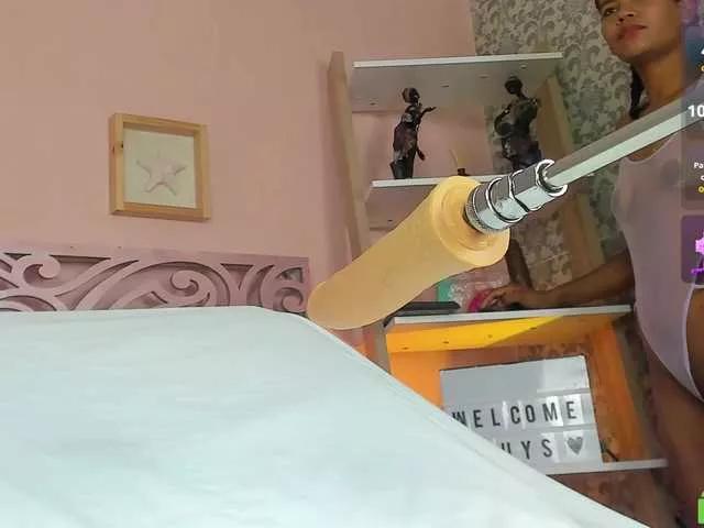 alannakim from BongaCams