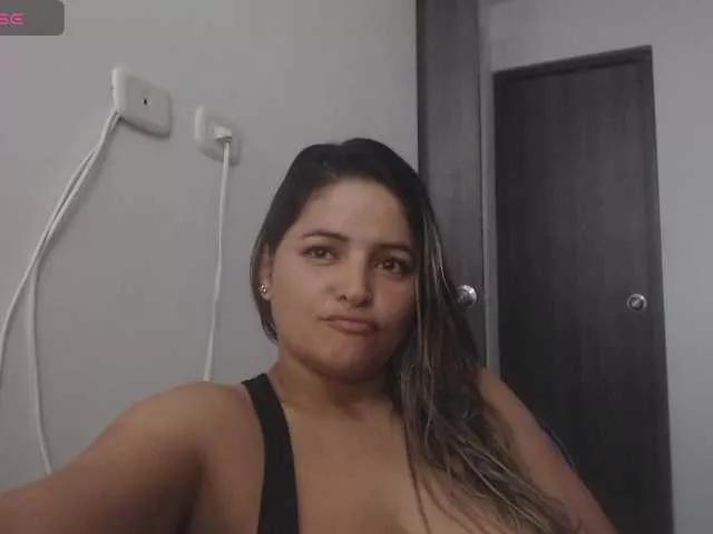 AlannaStephen from BongaCams