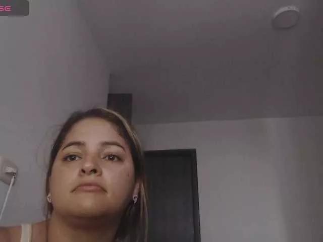 AlannaStephen from BongaCams