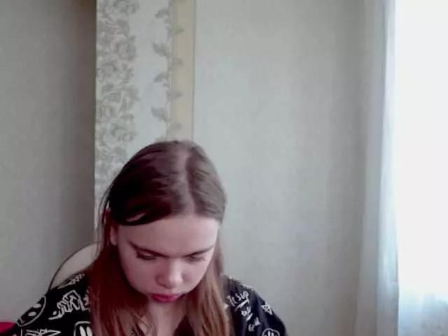 aliiicestone from BongaCams