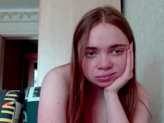aliiicestone from BongaCams