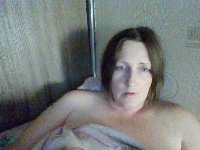 AllaSowinskaya from BongaCams
