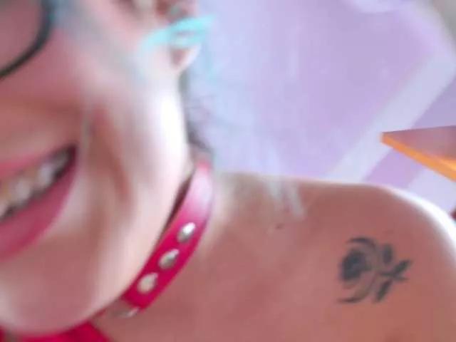 Photos of AlliciaKim from BongaCams is Freechat