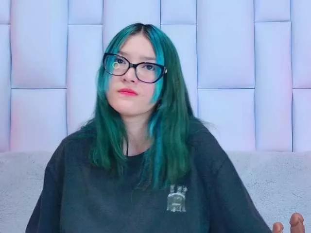 AlliciaKim from BongaCams