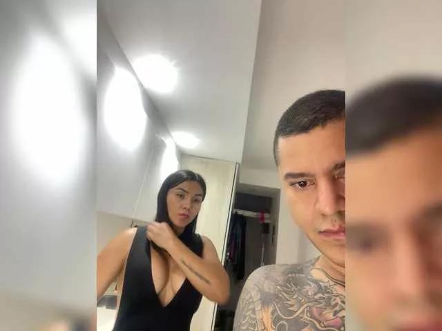 Photos of ALLISONYLUISITO23 from BongaCams is Freechat