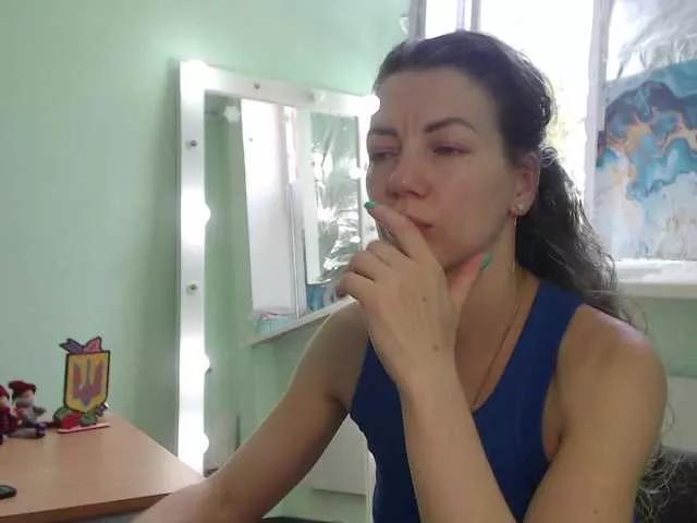 Almaz2023 from BongaCams