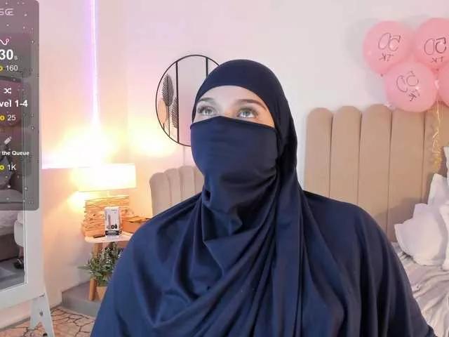 anna-henao from BongaCams