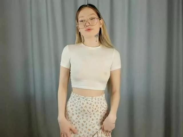Annabarly from BongaCams is Freechat