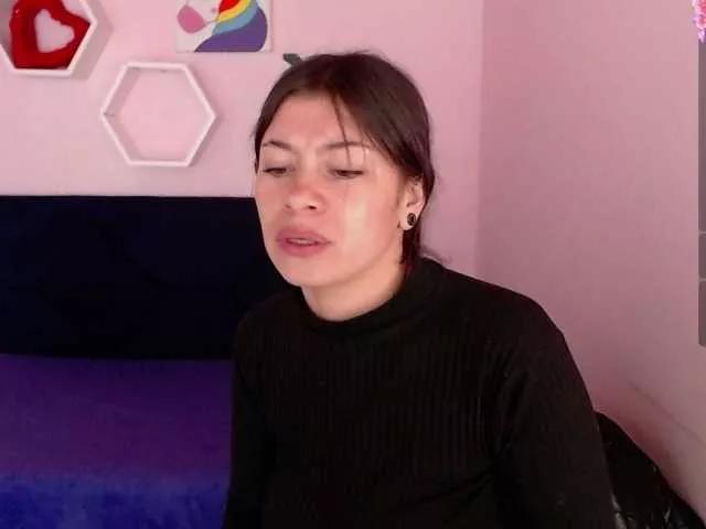 AnnaliOlsenX from BongaCams