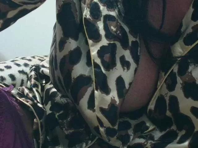 annawow69 from BongaCams