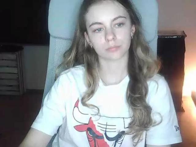 AriaModel from BongaCams
