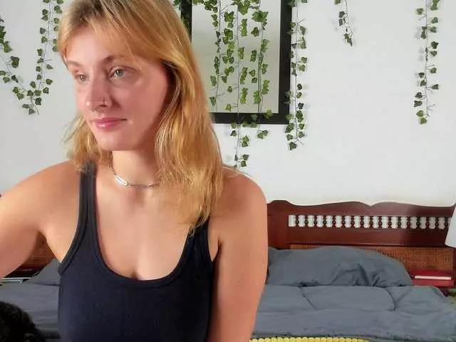 Photos of Ariana-Sunset from BongaCams is Freechat