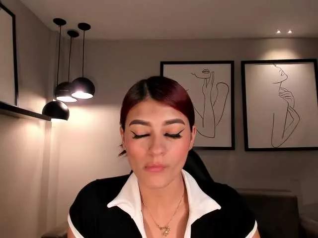 ArianaTylor from BongaCams
