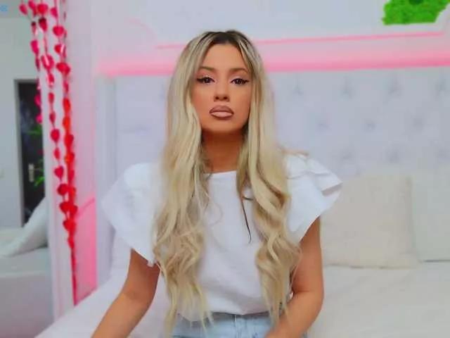 AriannaSins on BongaCams 