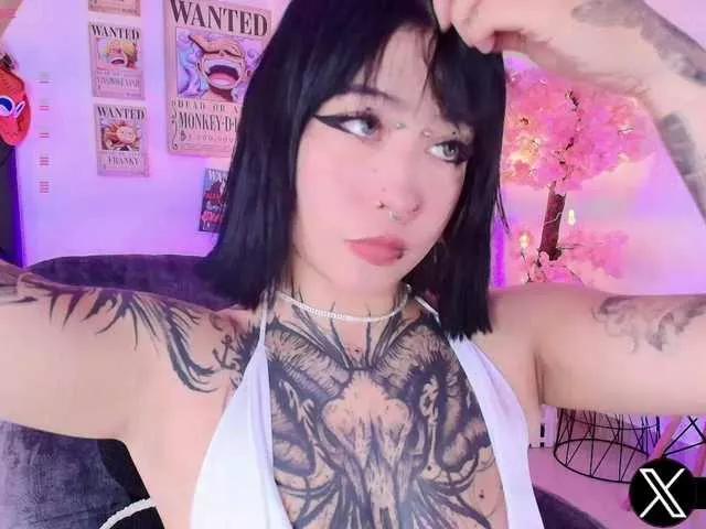 Aryrouse from BongaCams