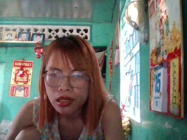 Baby-ladysweet69 from BongaCams