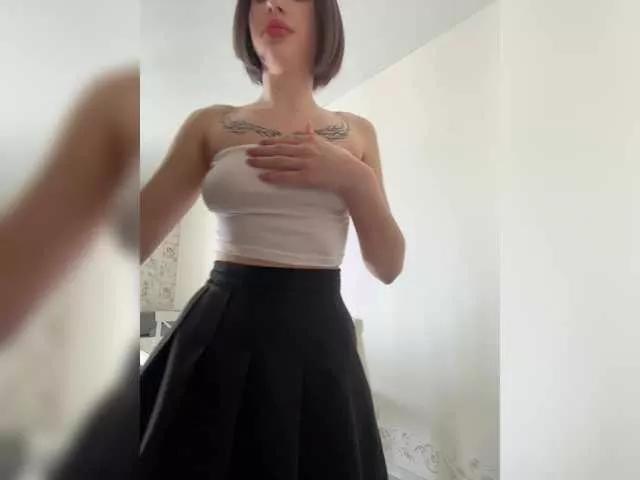 BabyDarii from BongaCams