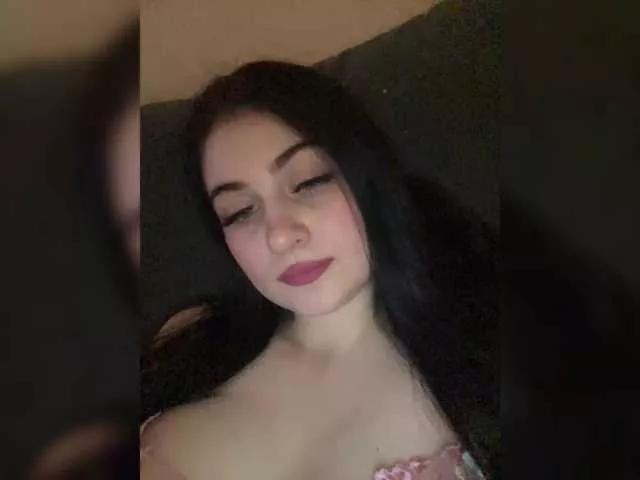 BabyMilia717 from BongaCams
