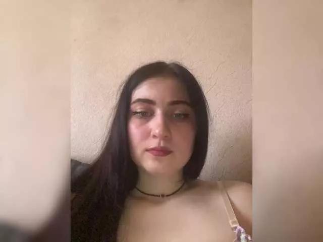 BabyMilia717 from BongaCams