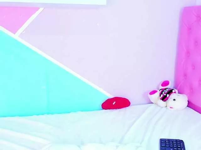 barbarahills21 from BongaCams