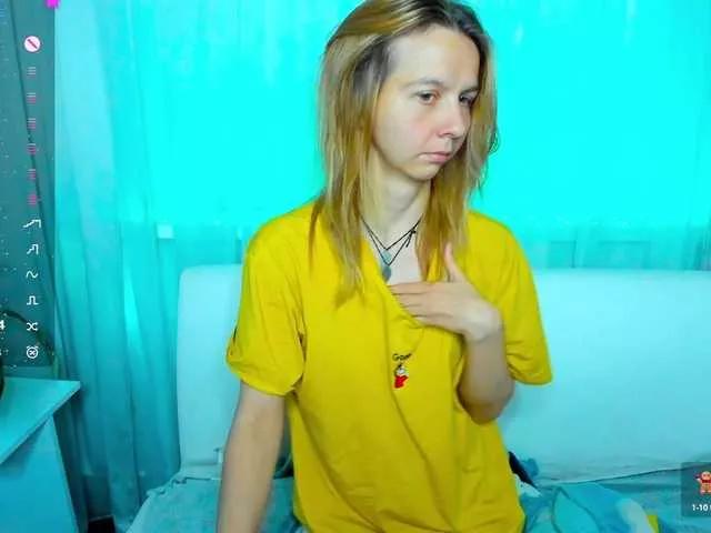 Beellami from BongaCams