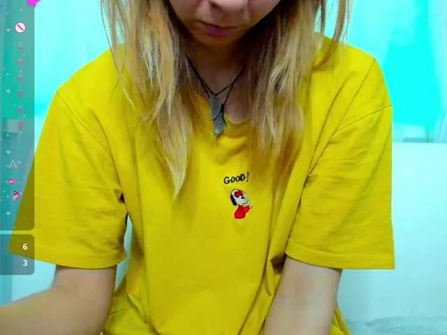 Beellami from BongaCams