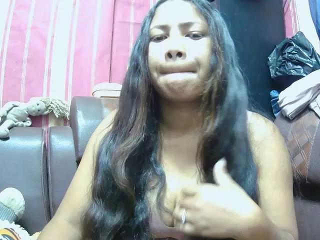 BellaLove from BongaCams