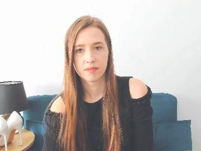 BellaPink from BongaCams