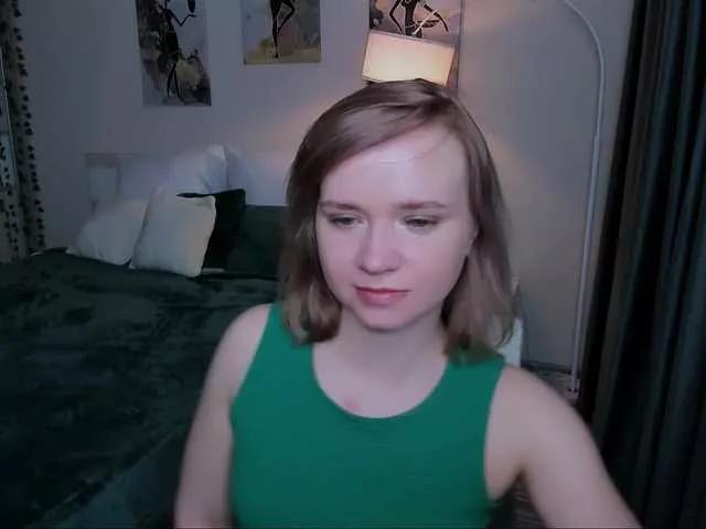BellaSmitss from BongaCams