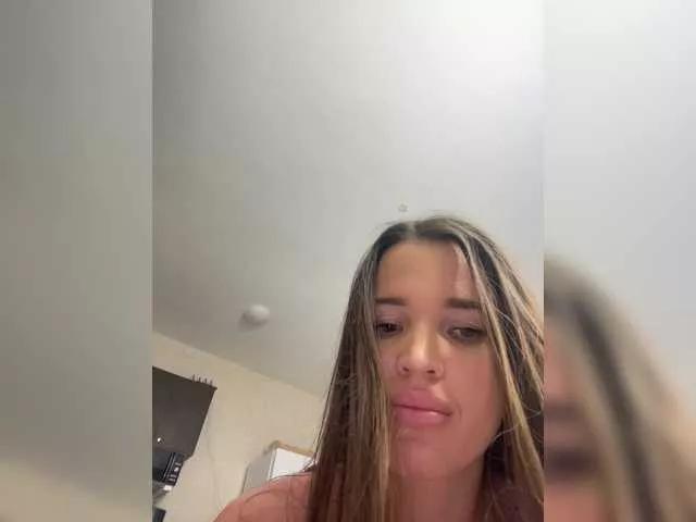 BloomJuliette from BongaCams