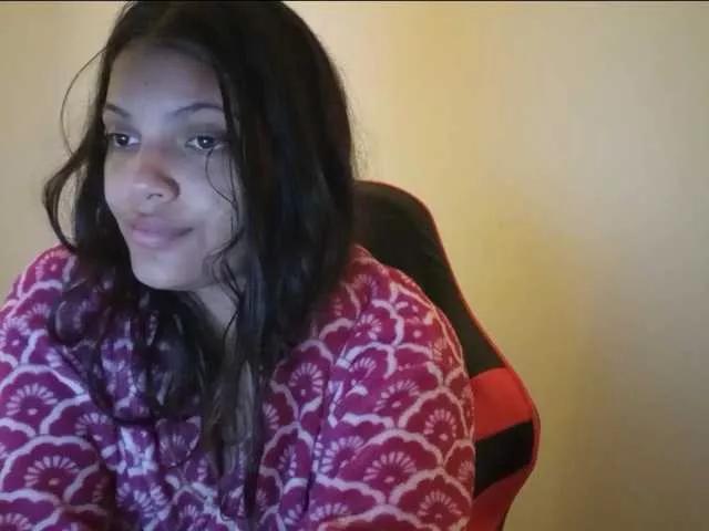 Bombonzin from BongaCams