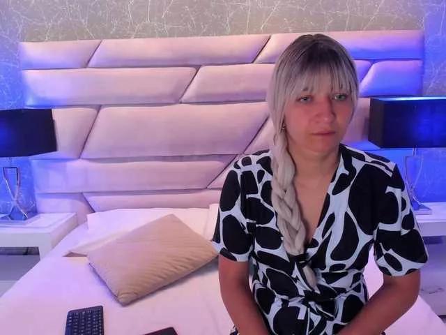 Photos of BrianaWalsh from BongaCams is Freechat