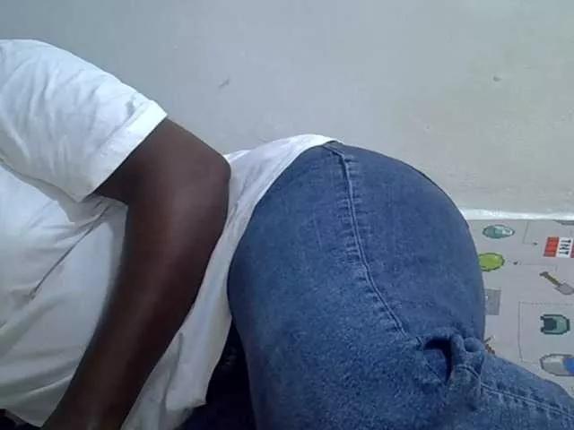 Bubblybooty from BongaCams is Freechat