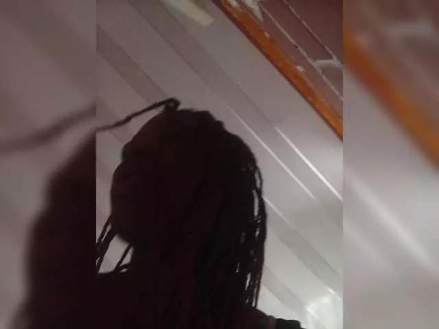 Caramelito18 from BongaCams