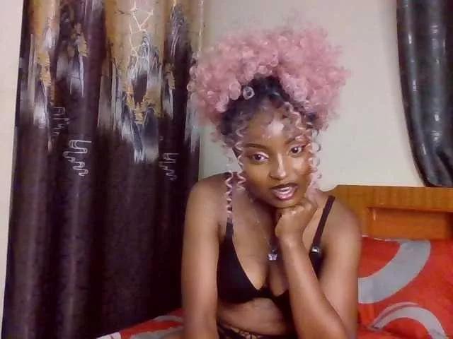 Caramelxoxo from BongaCams