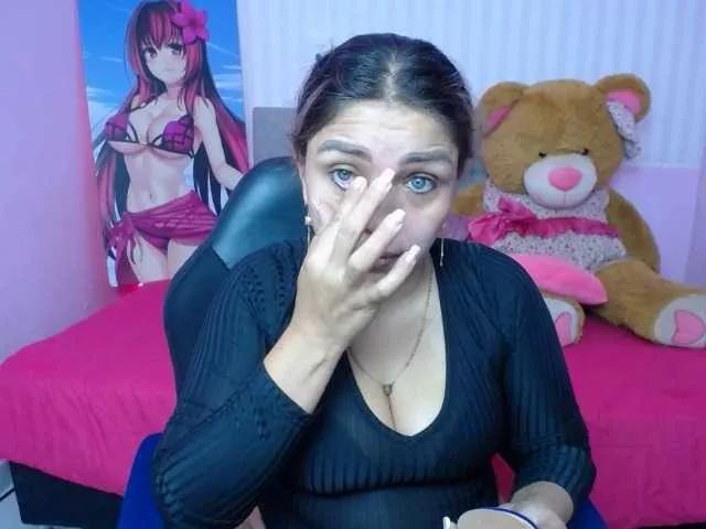 catabigass1 from BongaCams