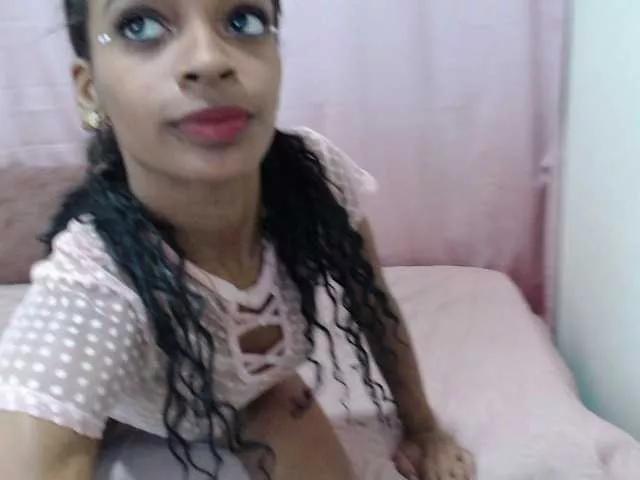 Catalina-Rose from BongaCams