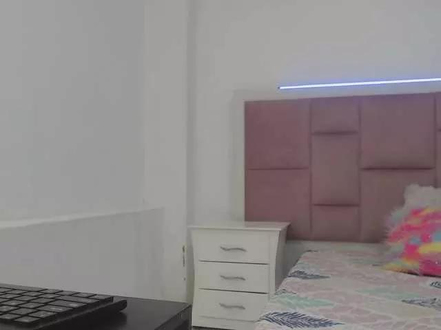 Chikychiky11 from BongaCams is Freechat