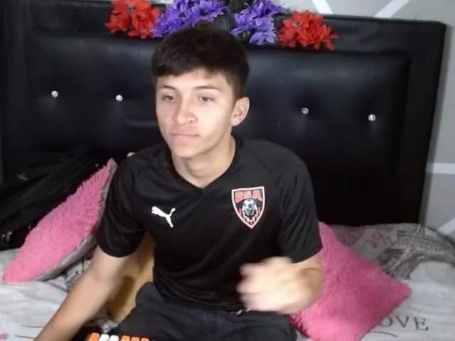 COZY7COUPLE from BongaCams is Freechat