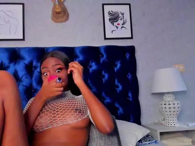 DALILAQUEEN from BongaCams is Freechat